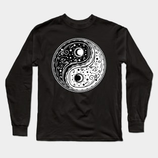 Yin yang sign paisley Long Sleeve T-Shirt